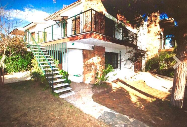 Casa Diana: Vista Al Mar Y 3min A La Playa Y 30min A Portaventura